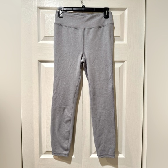 J. Crew heather Gray Leggings with back pocket. Size M. NWOT. - Picture 2 of 11